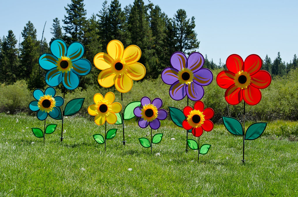 12-Inch Yellow Sunflower Wind Spinner by In the Breeze – Weather-Resistant Fabric & Fiberglass Frame for Yard or Garden