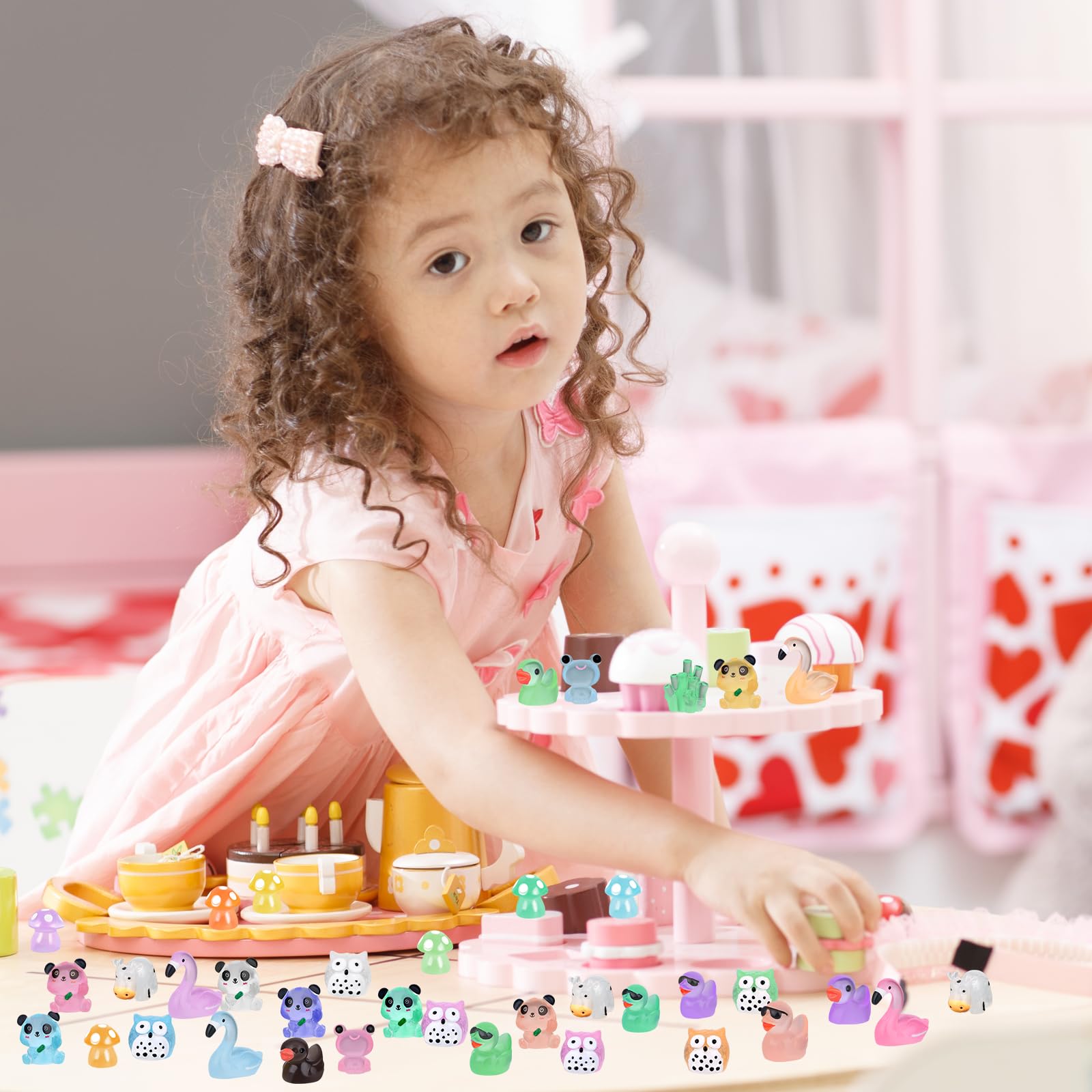 250-Piece Glow-in-the-Dark Mini Resin Animal Set – Ducks, Panda, Frog, Flamingos, and More for Fairy Garden & Dollhouse Decor