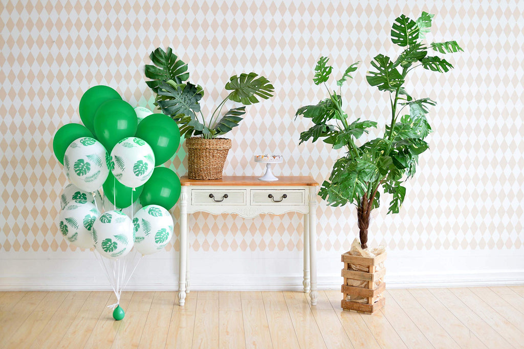 36 Emerald Green Latex Balloons 12 Inch – Dark Hunter Green Party Balloons with Ribbon by Treasures Gifted