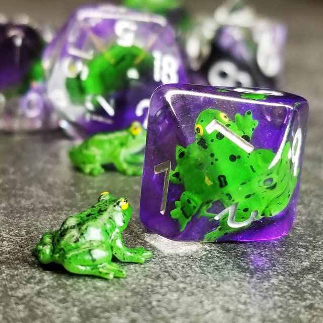 Sage's Portal Green Frog Polyhedral DND Dice Set – Resin Animal Familiar Dice for D&D, Pathfinder, TTRPG