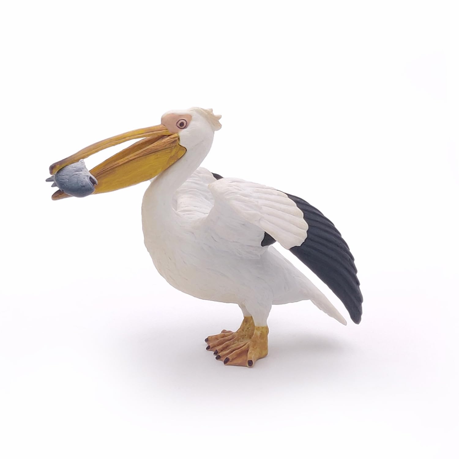 Papo Pelican Figure: Stunningly Detailed Water Bird for Play & Display
