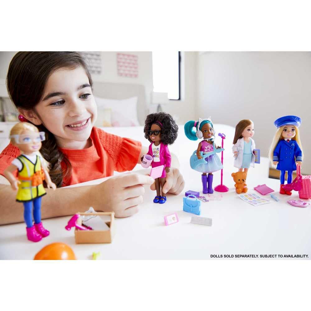 Barbie Chelsea Rockstar Playset – 6-in Brunette Doll with Guitar, Microphone, Headphones, VIP Tickets & Star Glasses, Gift for Ages 3+