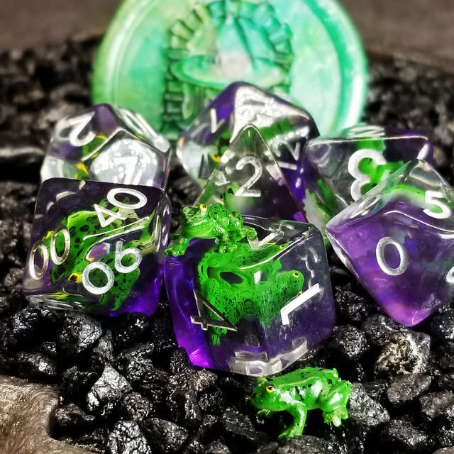 Sage's Portal Green Frog Polyhedral DND Dice Set – Resin Animal Familiar Dice for D&D, Pathfinder, TTRPG