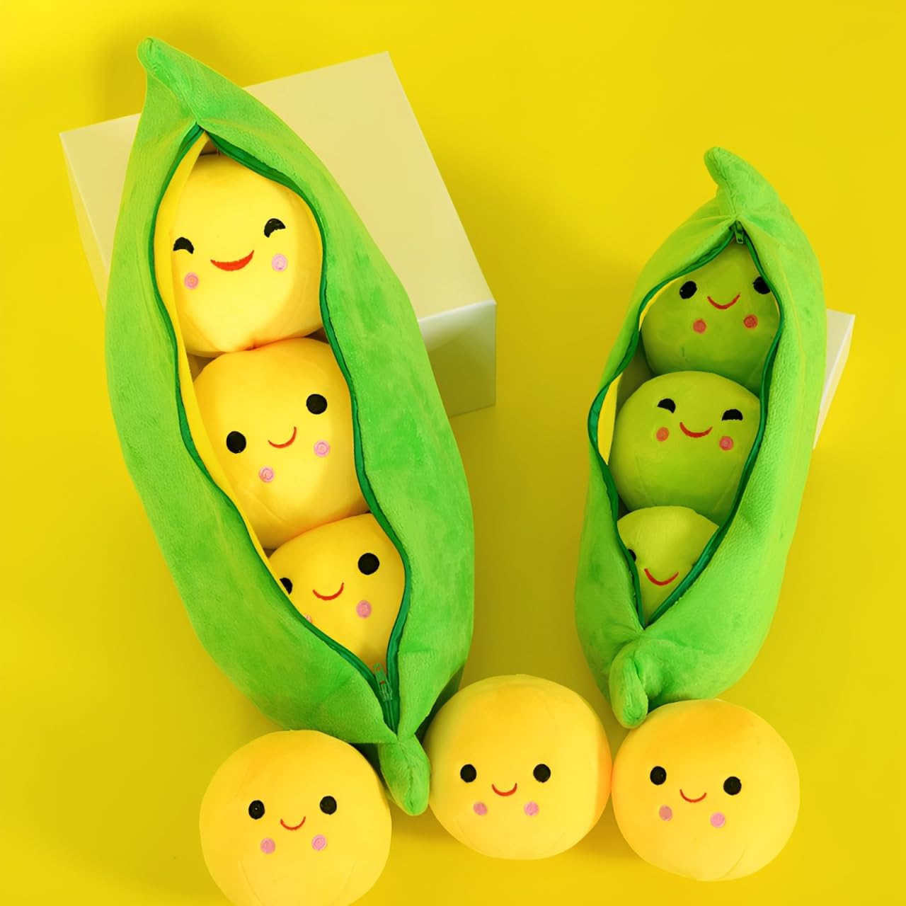 AOQI Giant Peas in a Pod Plush Toy – 9.8" Cuddle Pillow with 3 Removable Peas