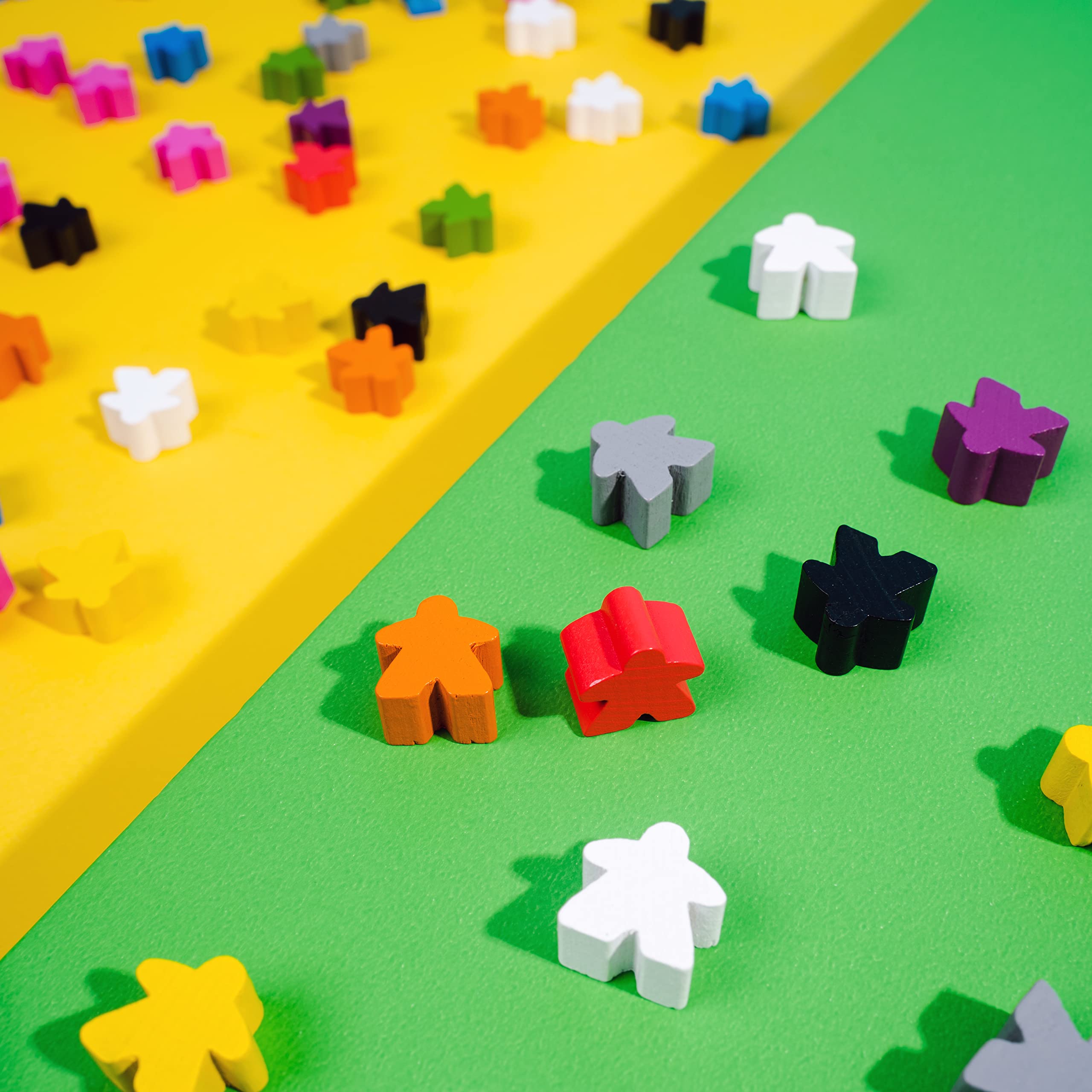 Apostrophe Games 100 Wooden Meeples – Multi-Color Board Game Tokens for Sorting, Counting, and Replacement Pieces
