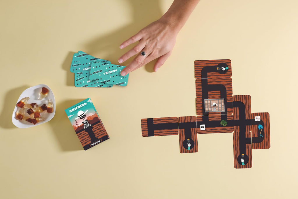 Bandida Card Game – Cooperative Sequel with 3 Modes for Ages 6+ by Helvetiq