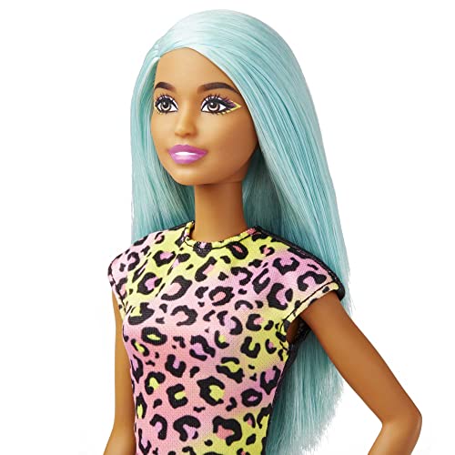 Barbie Career Makeup Artist Doll with Teal Hair, Palette and Brush Accessories for Kids Ages 3+