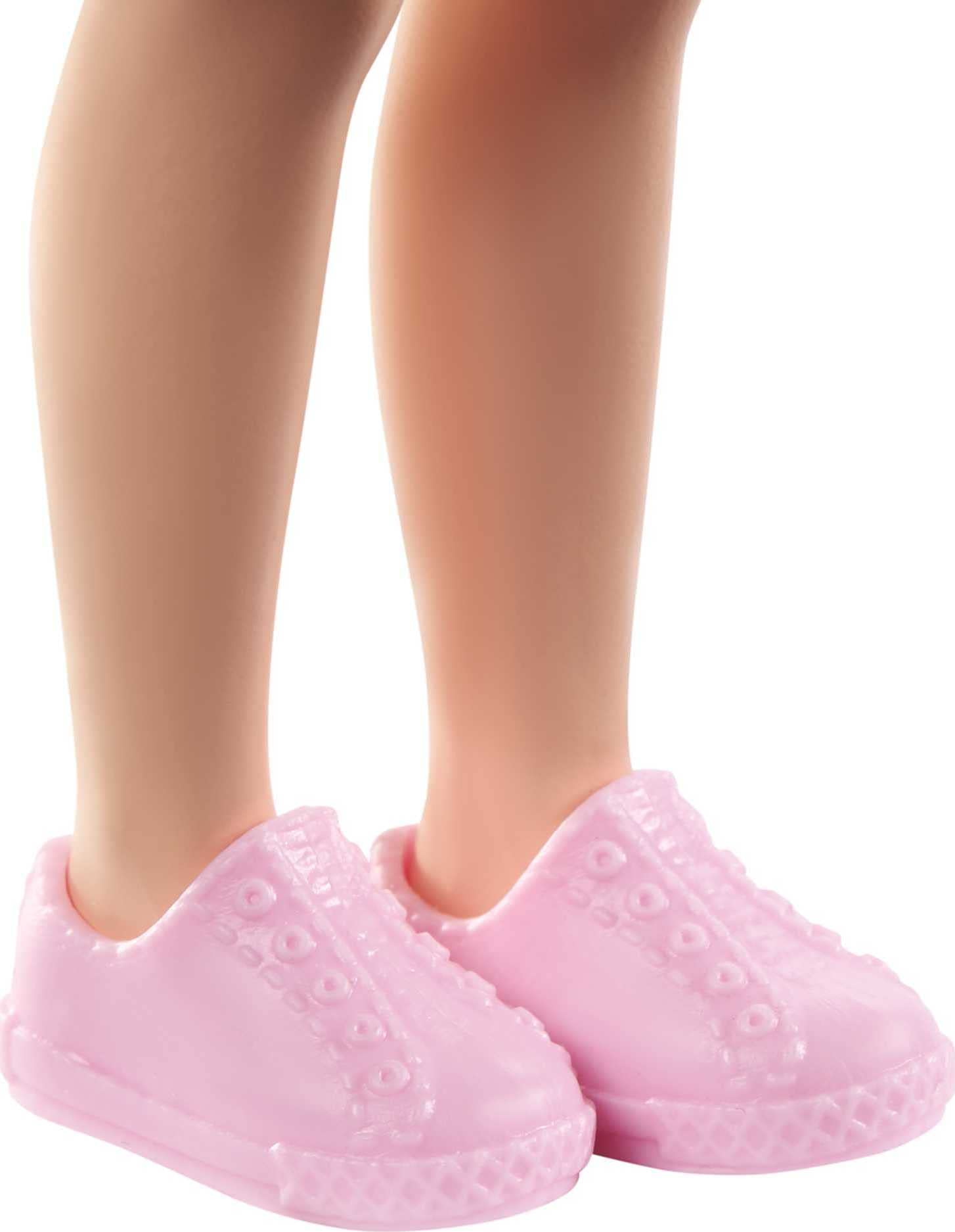 Barbie Chelsea Can Be Doctor Doll with Medical Playset Accessories