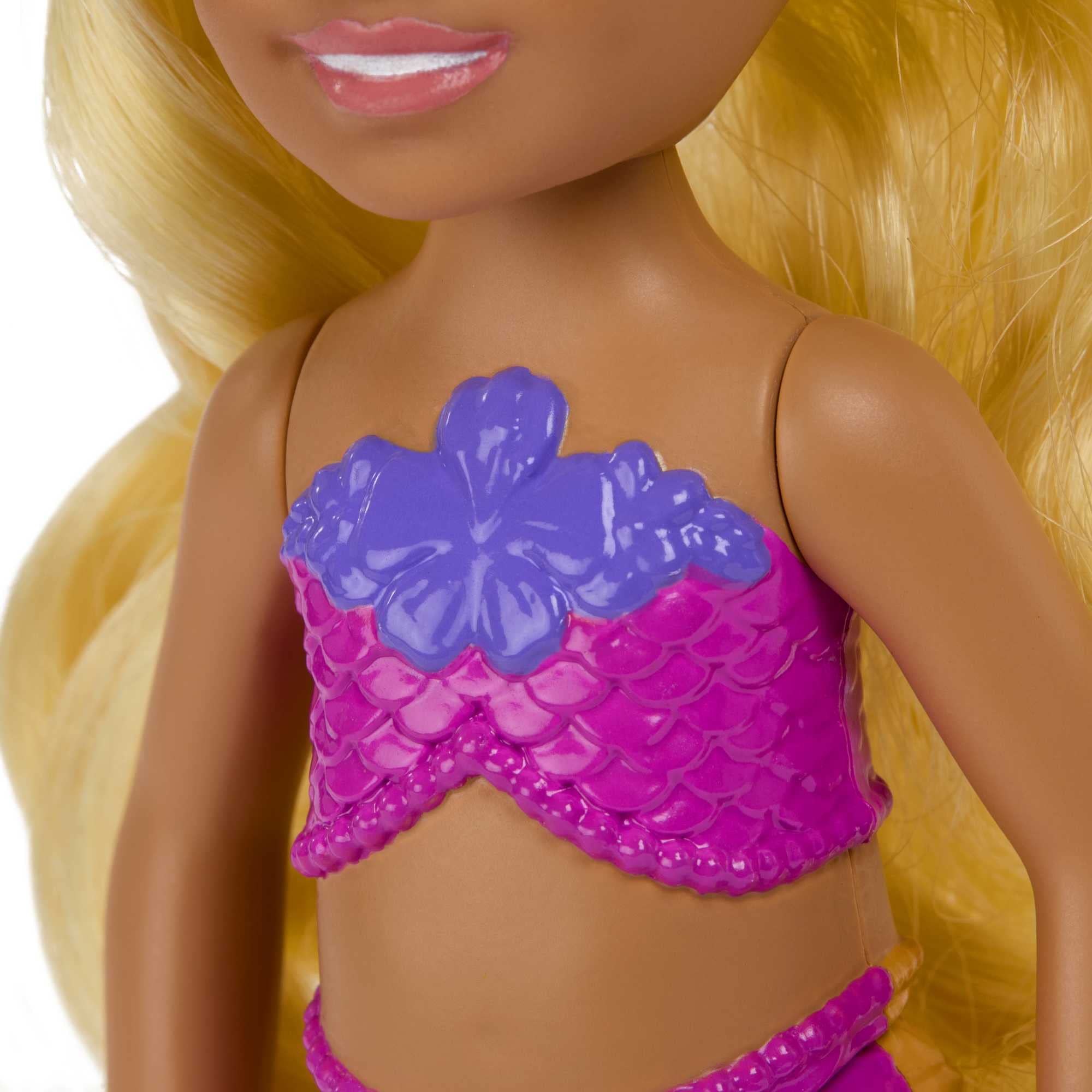 Barbie Dreamtopia Chelsea Mermaid Doll with Removable Floral Headband – Wavy Blonde Hair & Ombre Tail
