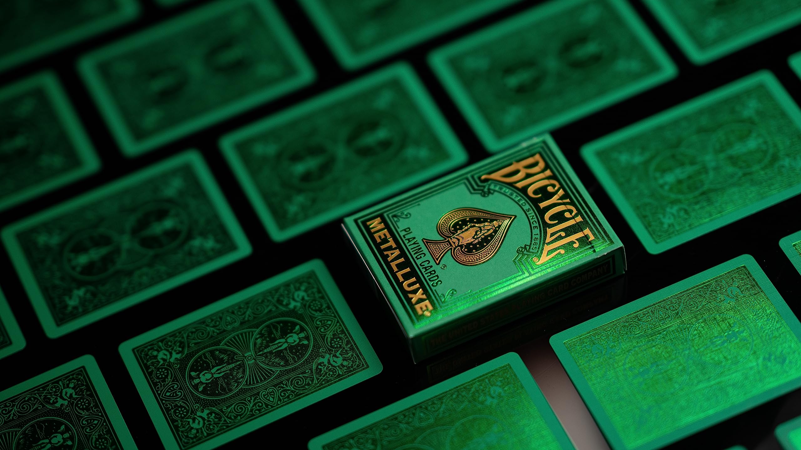 Bicycle Metalluxe Green Playing Cards – Metal Foil Finish, Poker Size Deck