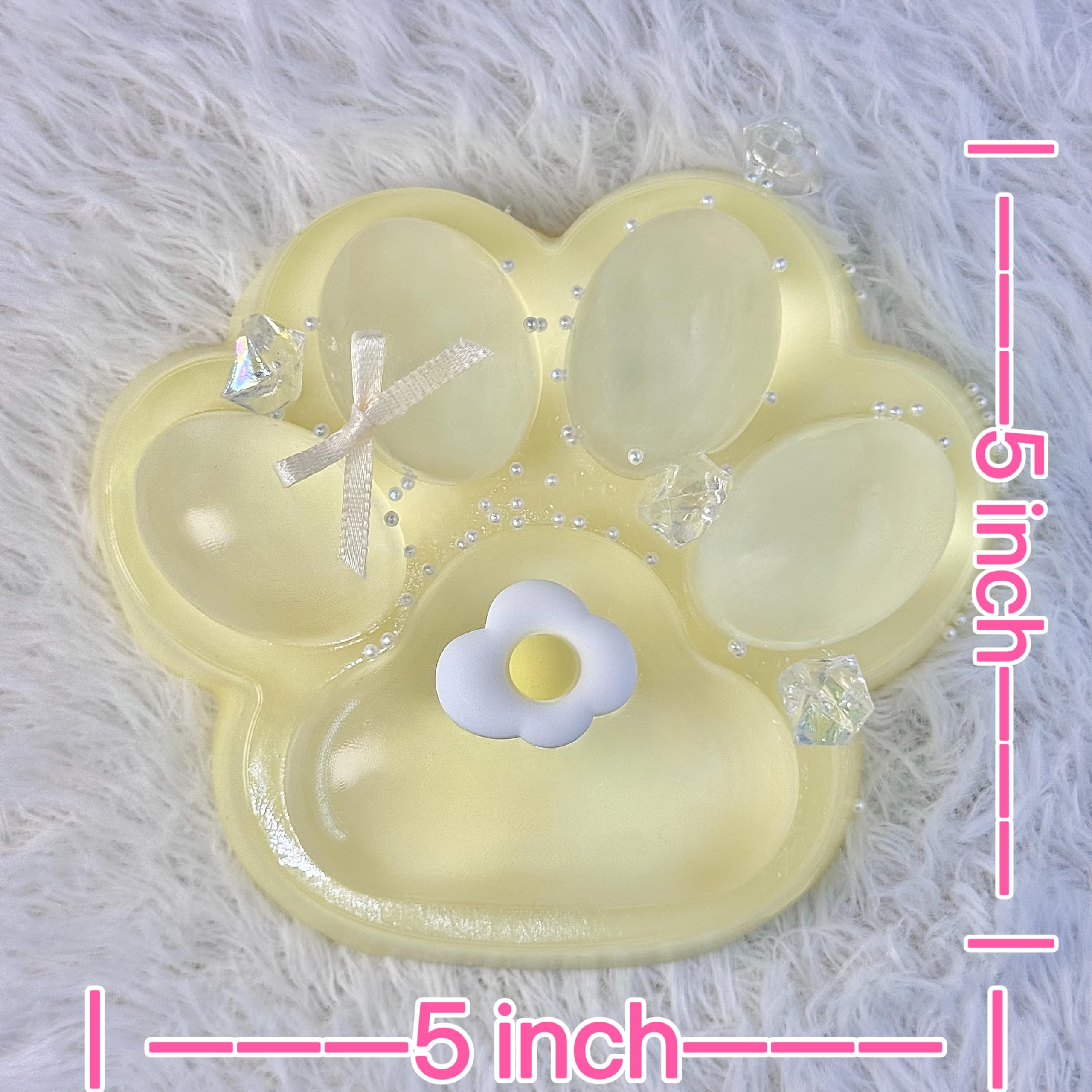 Big Taba Squishy Cat Paw – 5-Inch Yellow Squeeze Toy for Stress Relief & Fidgeting