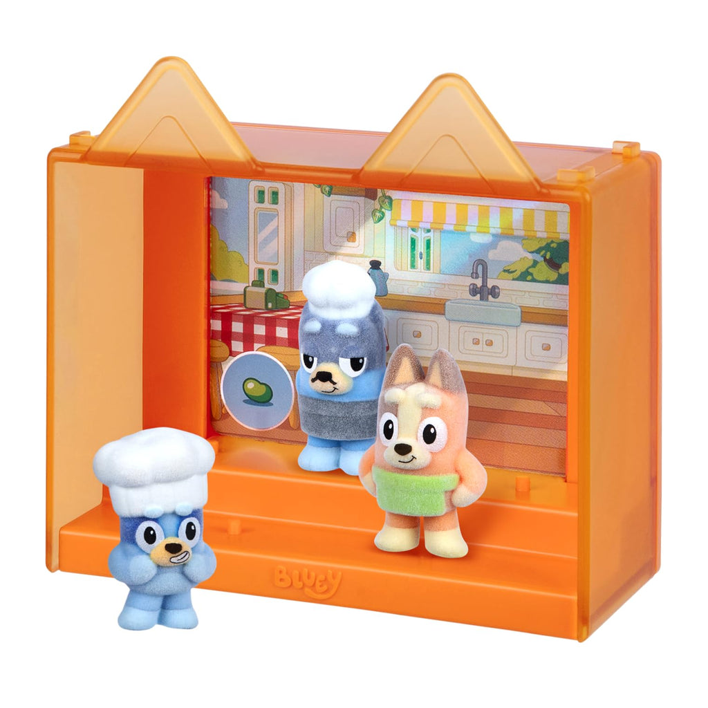 Bluey Fuzzies Episode Pack: Pavlova – 3 Flocked Mini-Figures with Exclusive, Display Case, Holographic Card & Collector's Guide