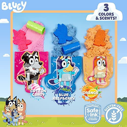 Bluey SLIMYGLOOP Slimy Sand Mold & Play Creations – 15 oz Scented Sensory Sand with Molds for Kids Ages 3+