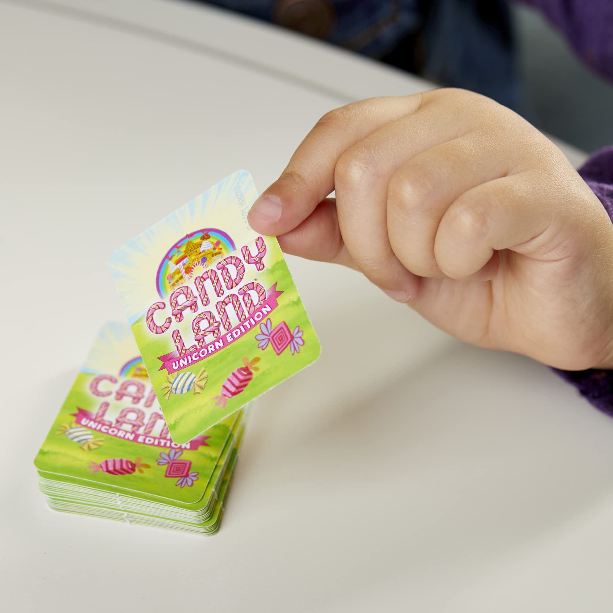 Candy Land Unicorn Edition: No-Reading Preschool Board Game for Ages 3+ (Amazon Exclusive)