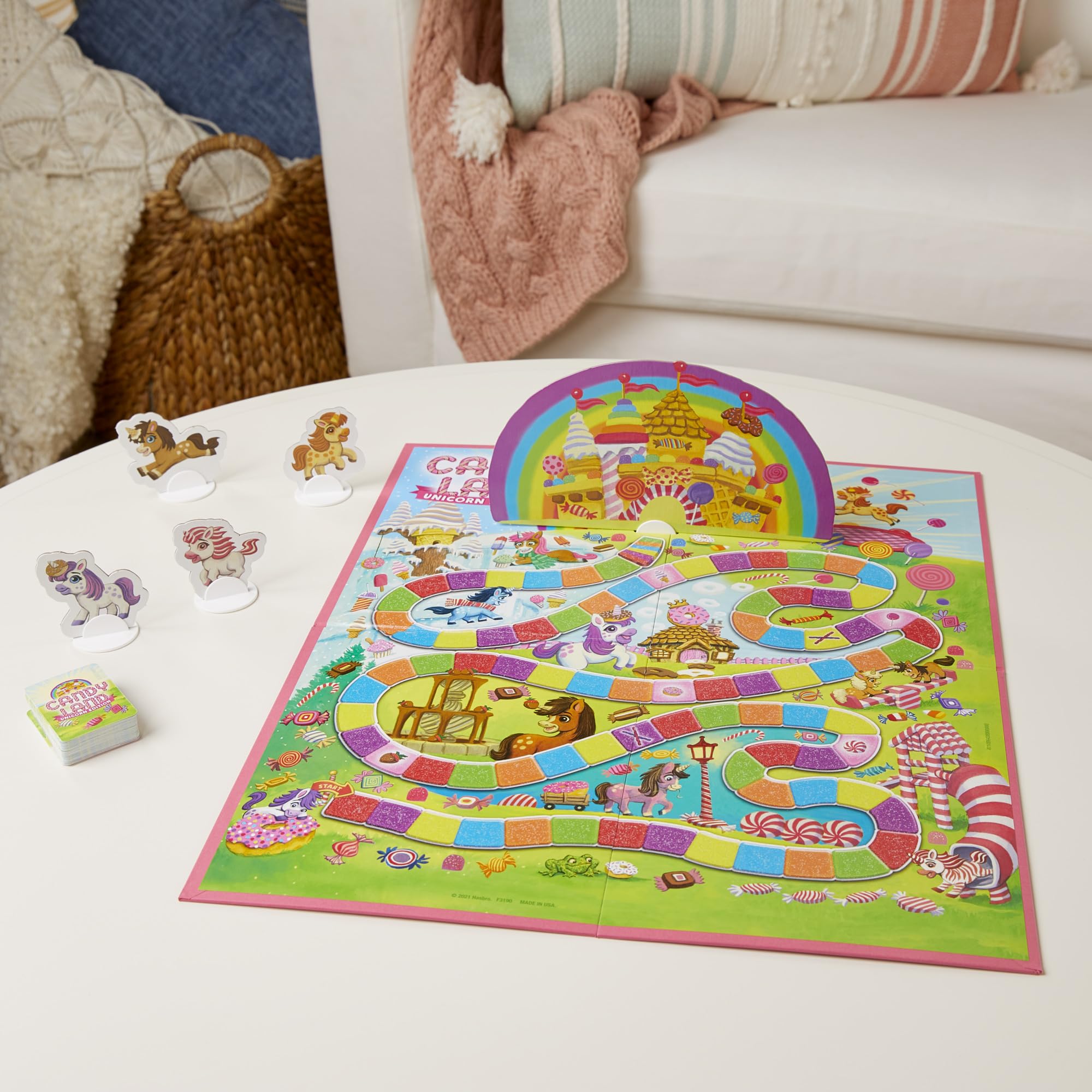 Candy Land Unicorn Edition: No-Reading Preschool Board Game for Ages 3+ (Amazon Exclusive)