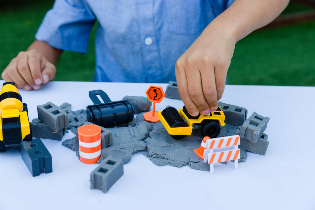 CAT Dig N' Build Concrete Playset – 2 Vehicles, 10 oz Moldable Compound, for Ages 3+