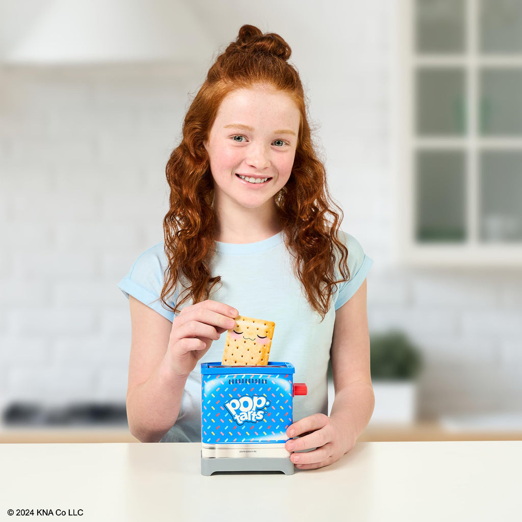 Cookeez Makery Pop-Tarts Toasty Treatz Toaster: Make a Scented Plush Surprise Friend – 9 Collectible Flavors