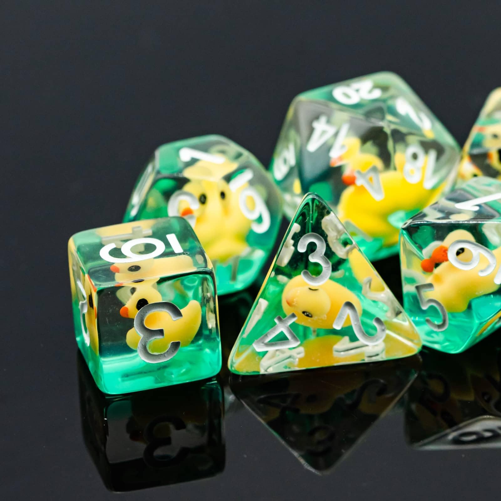 Cusdie 7-Die DND Dice Set with Duck Inside - Polyhedral Animal Dice for RPG Games (Yellow Duck)