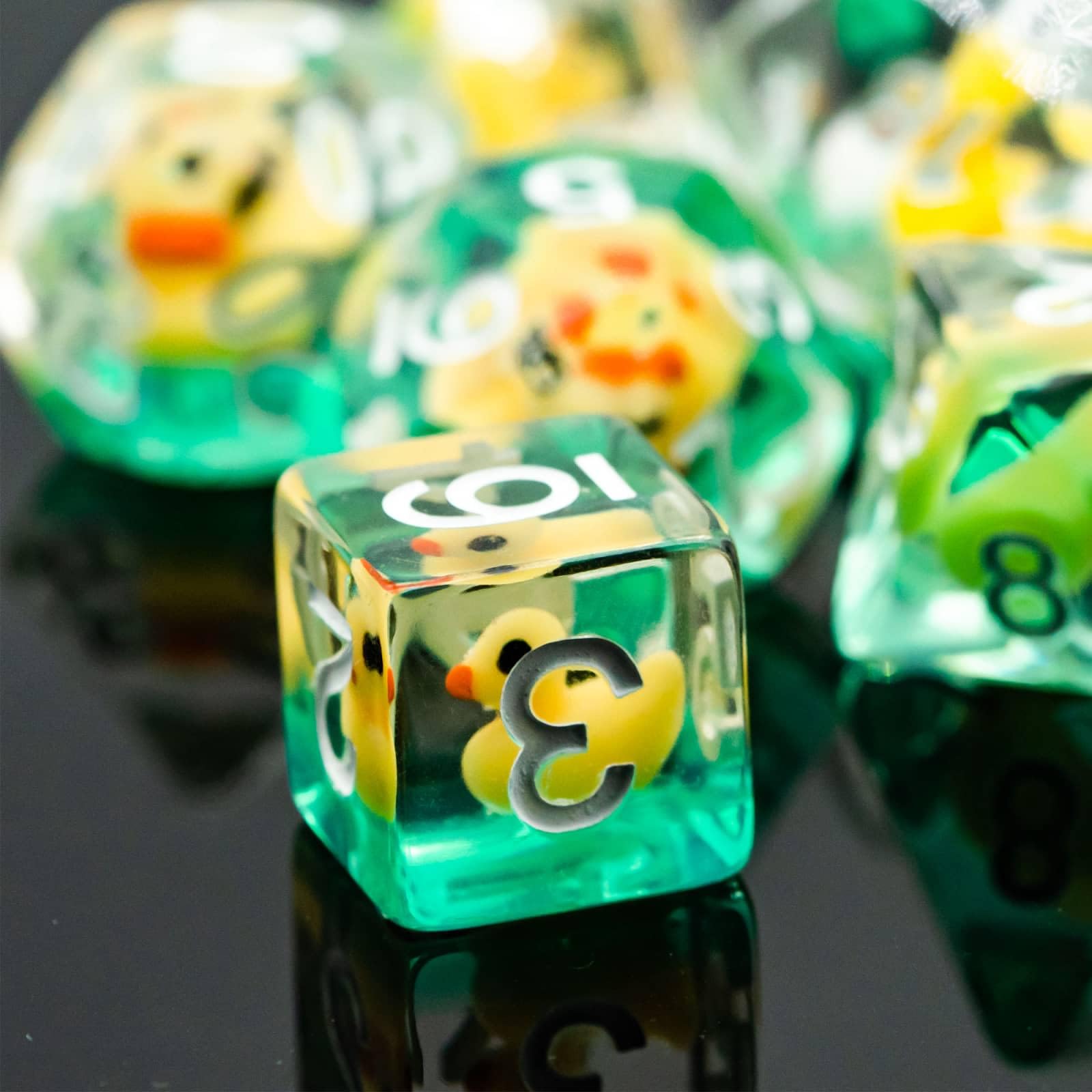 Cusdie 7-Die DND Dice Set with Duck Inside - Polyhedral Animal Dice for RPG Games (Yellow Duck)