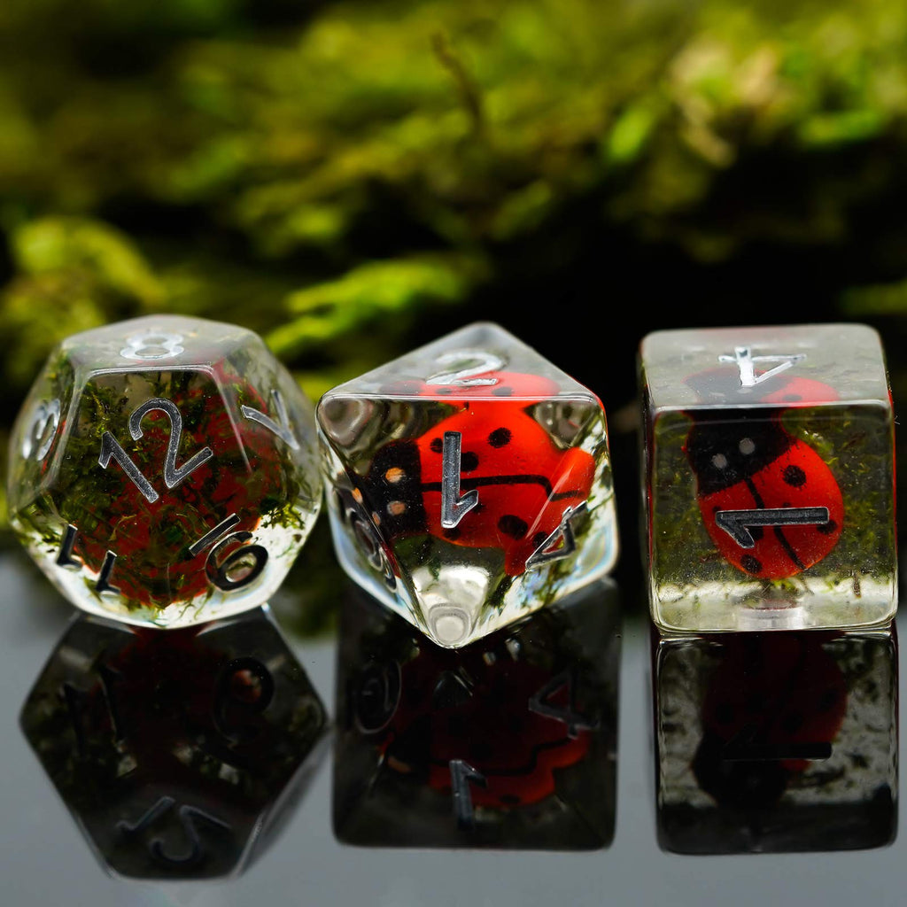 Cusdie 7-Die DND Dice Set with Ladybug Inside - Polyhedral Resin Dice for RPG