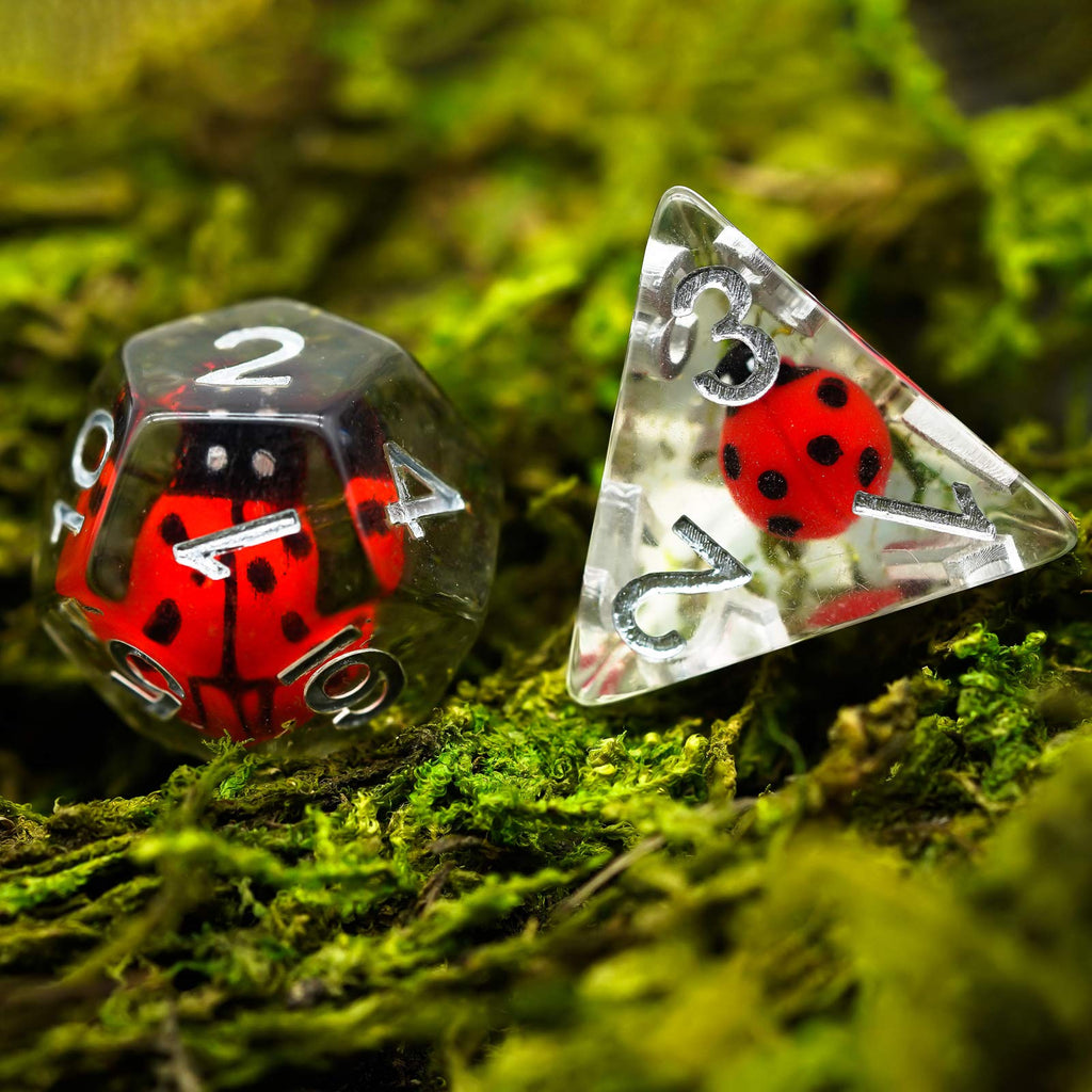 Cusdie 7-Die DND Dice Set with Ladybug Inside - Polyhedral Resin Dice for RPG