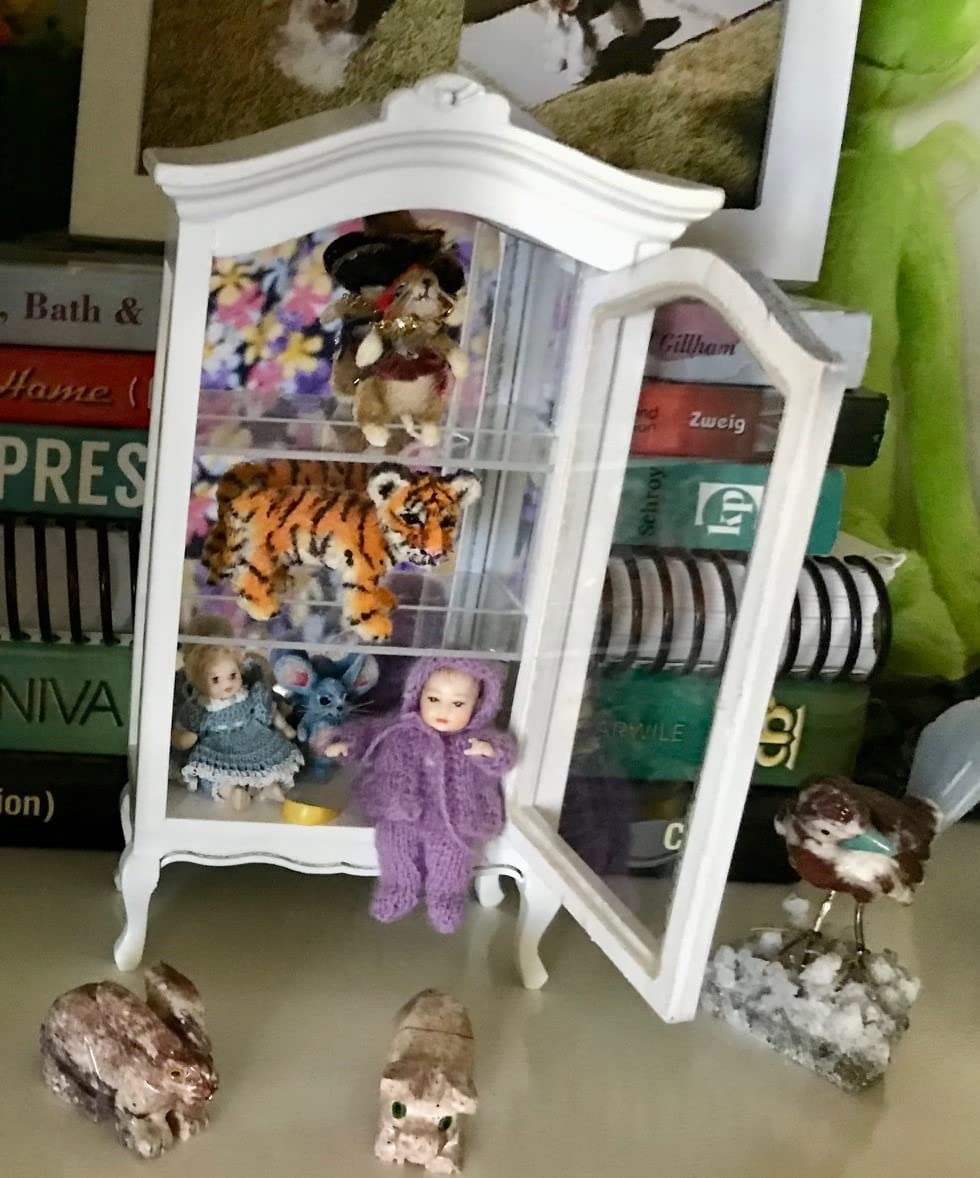 Cutemini 1:12 Dollhouse Display Cabinet with Mirror and Glass Shelves - Wooden Miniature Bookshelf for Dining Room or Bedroom Scenes