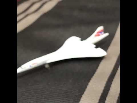 Daron British Airways Concorde Die-Cast Toy Plane, 5.75-Inch, White