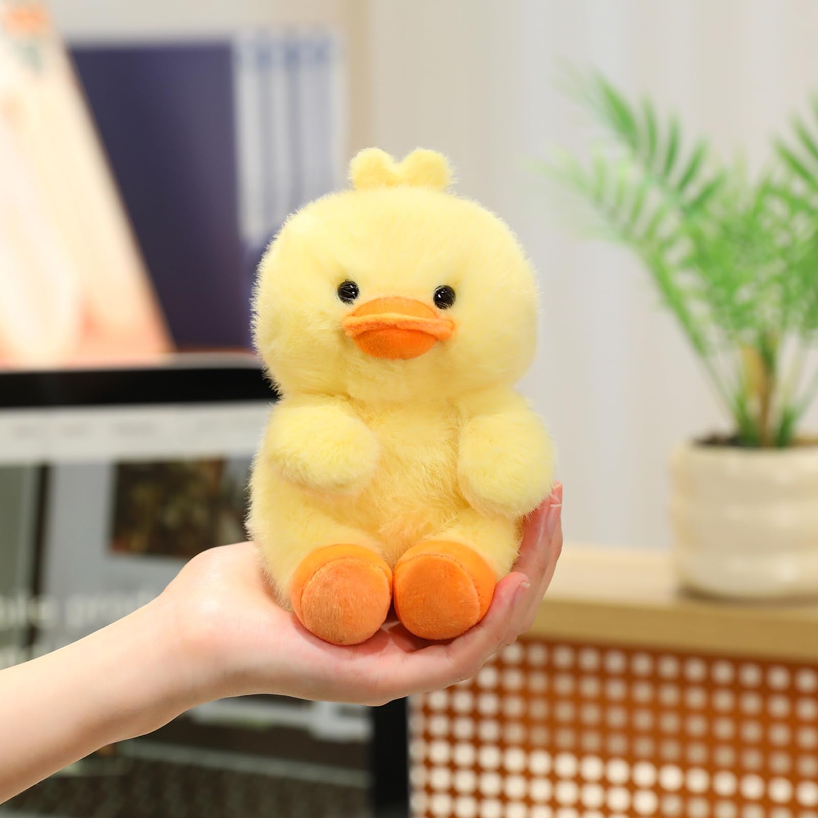 Ditucu 6-Inch Palm-Sized Duck Stuffed Animal – Soft Yellow Plush Toy with Gift Box