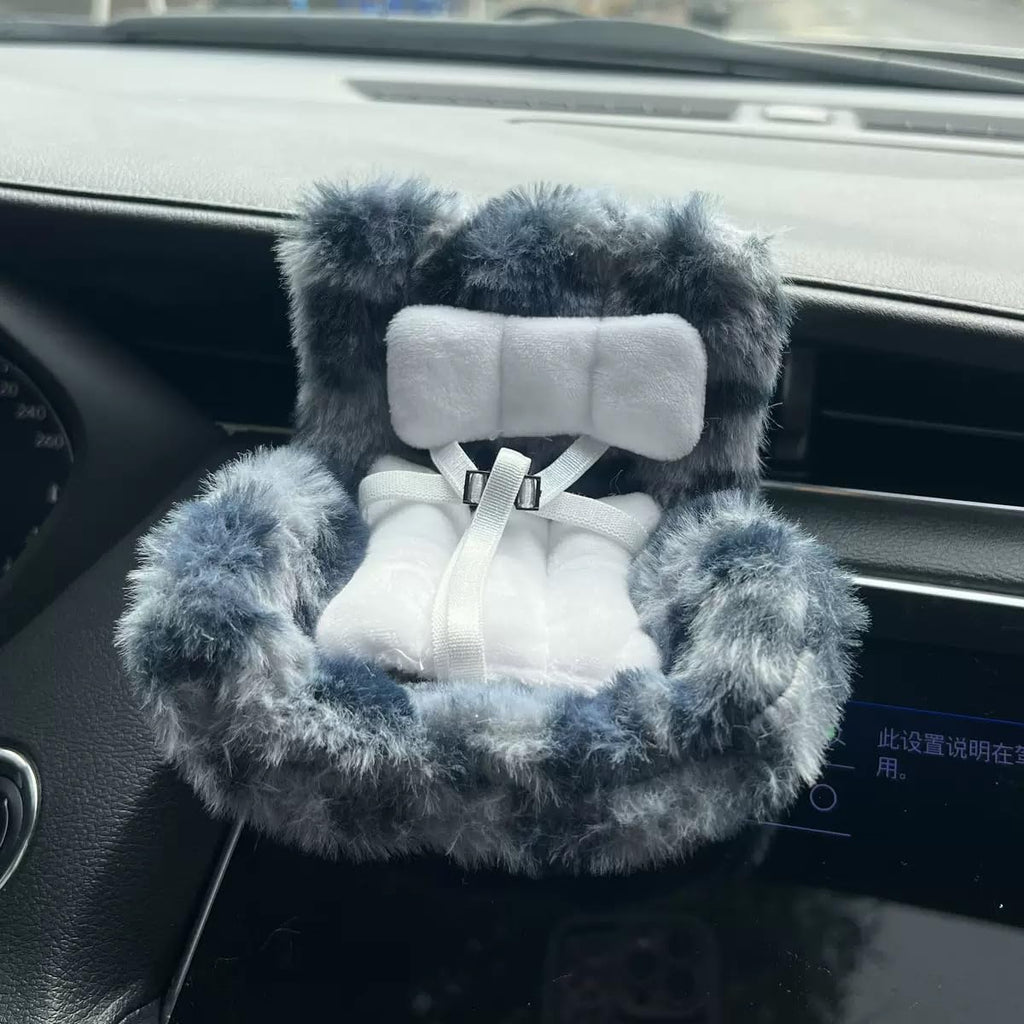 Doll Car Seat for 3–8 Inch Figures – Includes Air Vent Clip and Desktop Stand