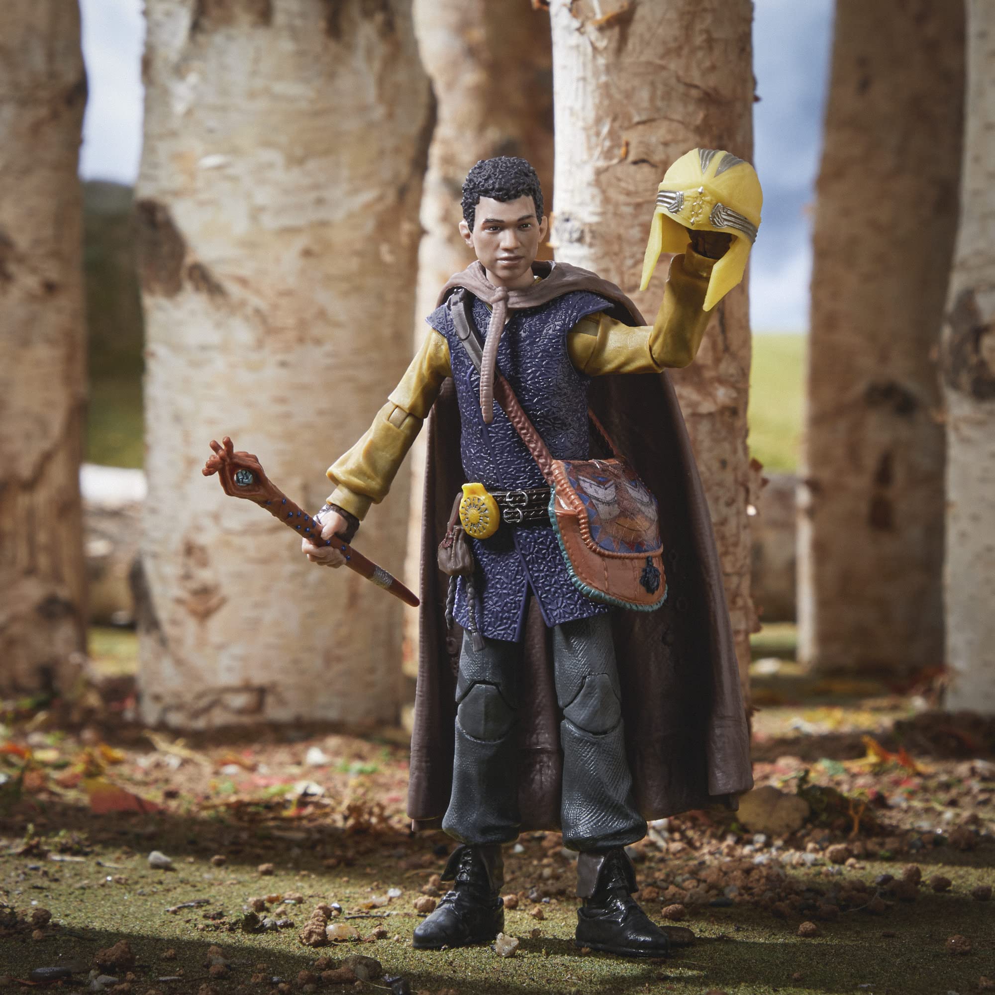 Dungeons & Dragons Honor Among Thieves Golden Archive Simon 6-Inch Action Figure