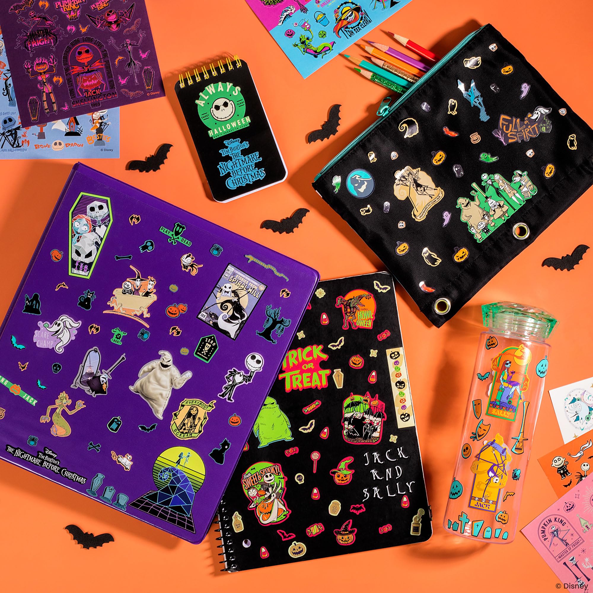 Fashion Angels The Nightmare Before Christmas Sticker Book: Over 1000 Movie-Themed Stickers for DIY and Personalization