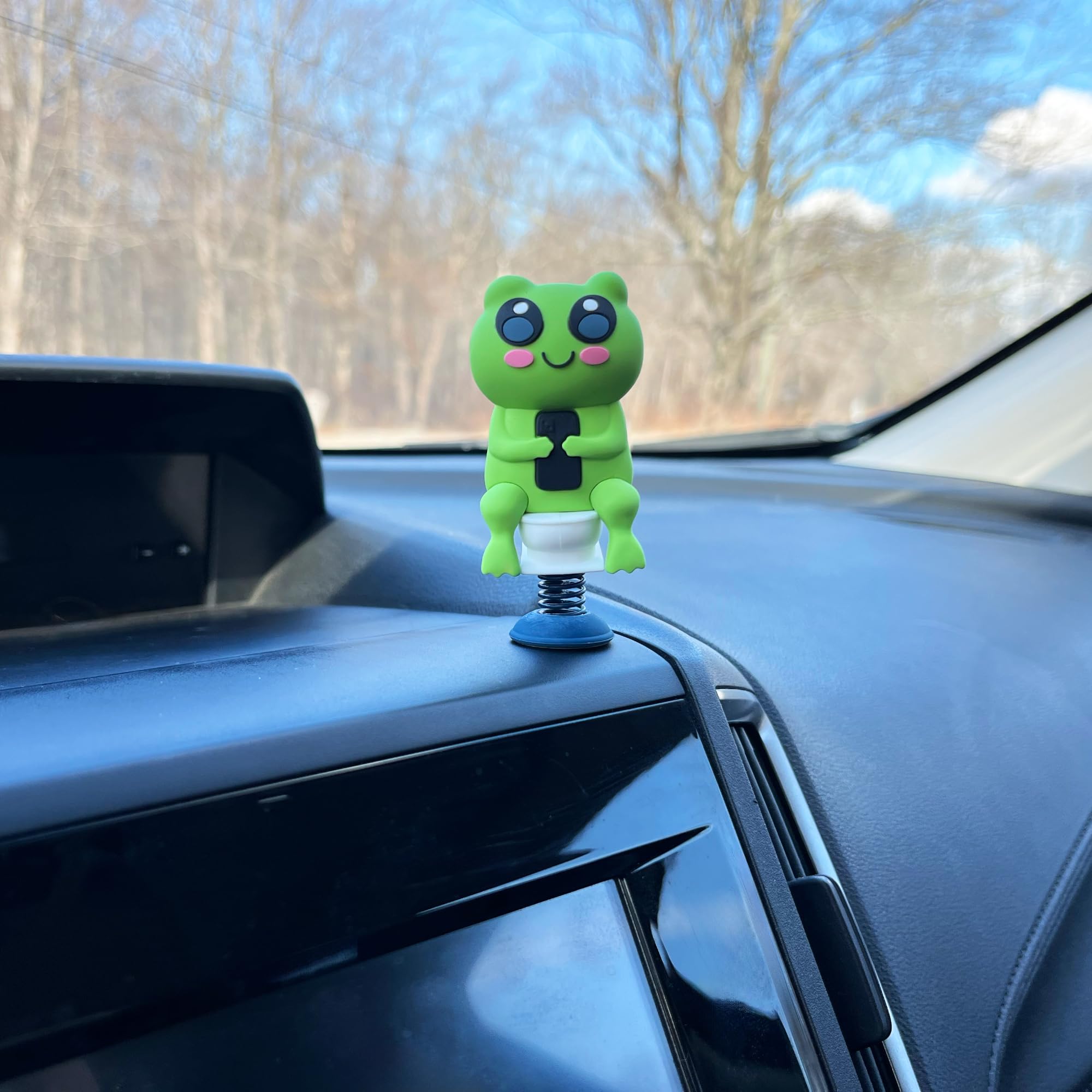 Frog on Toilet Dashboard Dancer – Bobblehead Frog Scrolling on Phone – Funny Car Dashboard Toy by GOOFBALLS