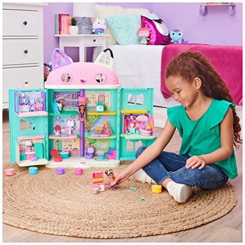 Gabby's Dollhouse Art Studio Set – Includes Gabby Girl Figure, Baby Box Cat, Art Cabinet & Mystery Accessory, for Kids Ages 3+