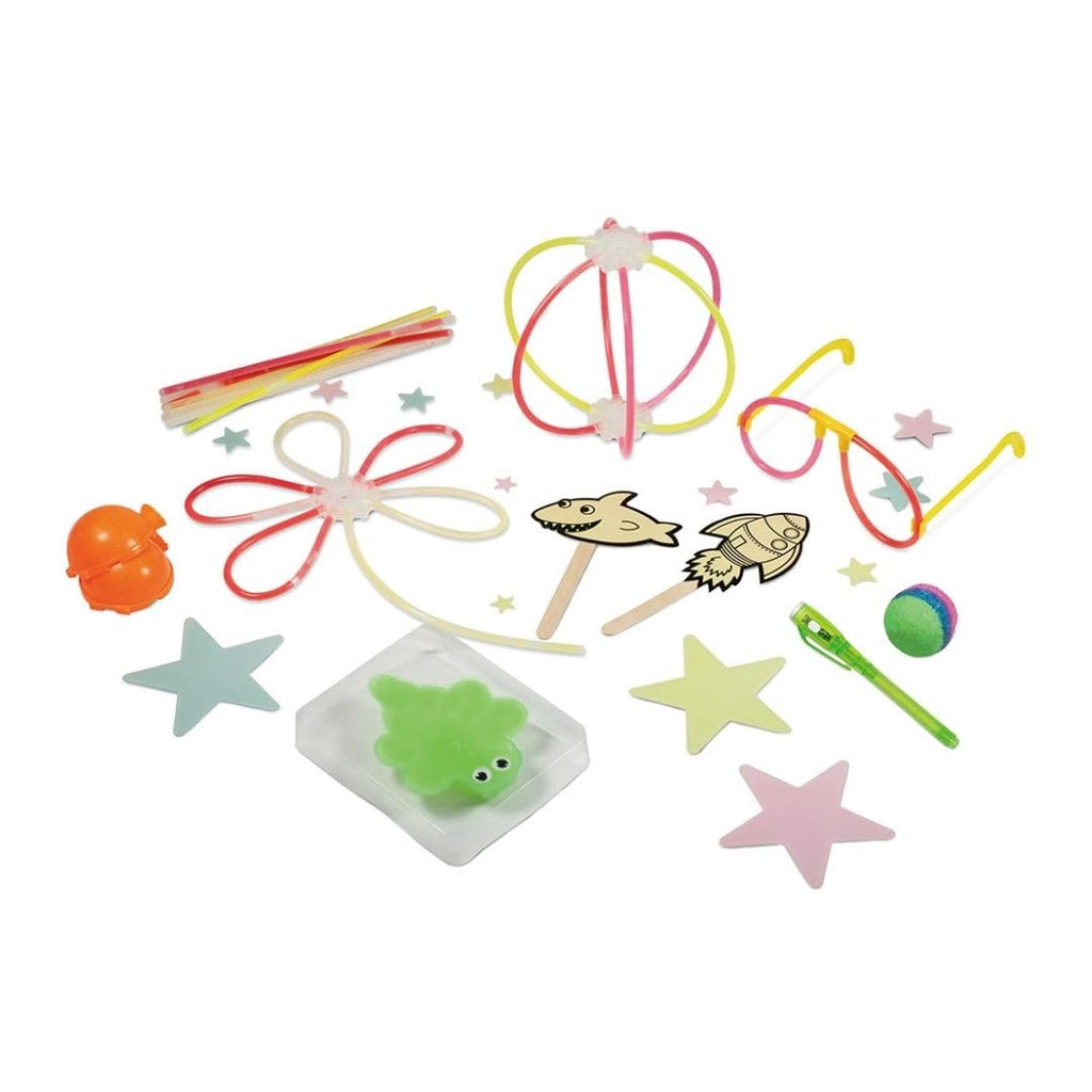 Galt Glow Lab Science Kit for Kids – 11 Glow Experiments, Ages 6+