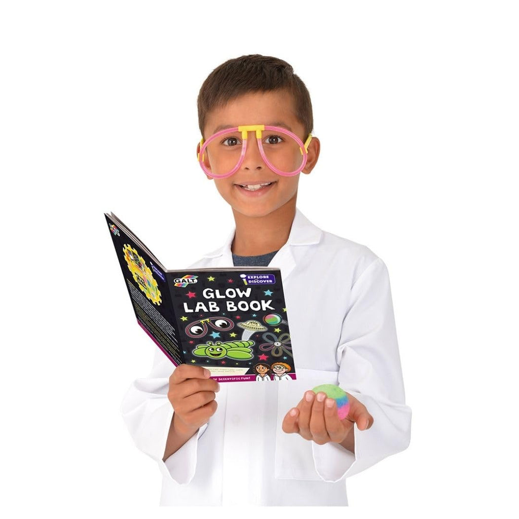 Galt Glow Lab Science Kit for Kids – 11 Glow Experiments, Ages 6+