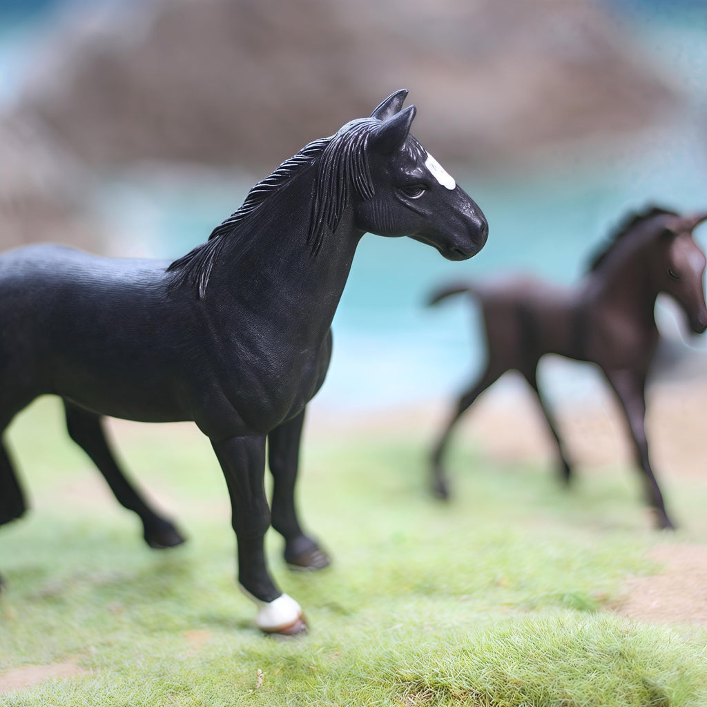 Gemini&Genius Horse Toy Set – Realistic Farm Animal Figures for Kids, Party Favors and Birthday Gifts