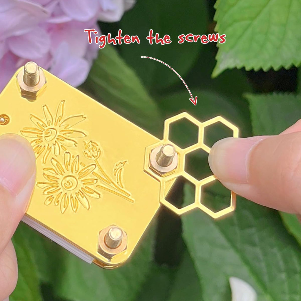 Happinit Micro Flower Press Kit - Miniature Gold Metal Pocket Flower Press for Dried Flower Crafts