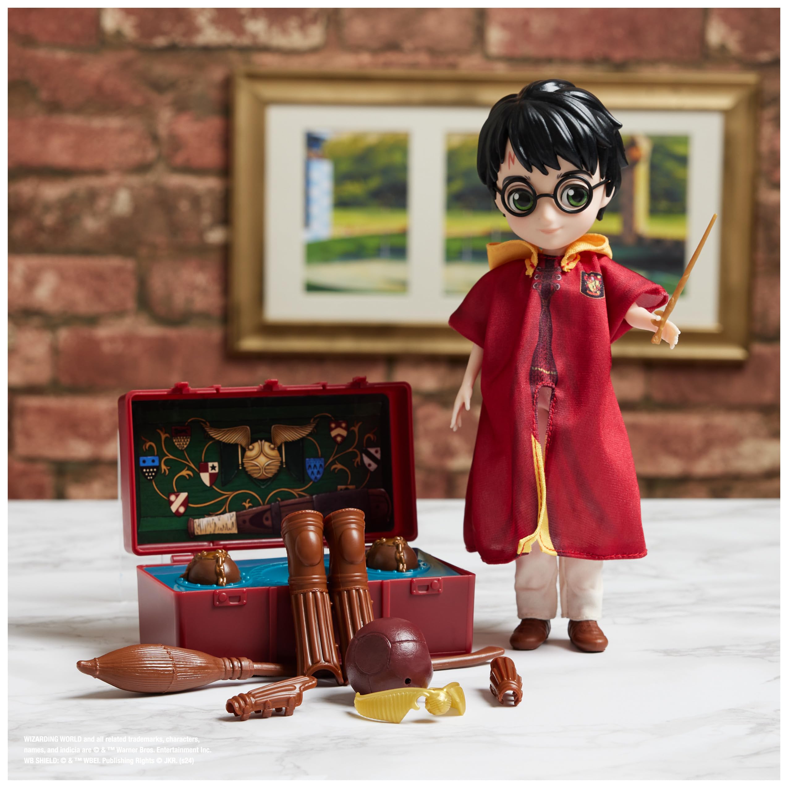 Harry Potter 8-Inch Quidditch Doll Gift Set – 11 Pieces with Robe & Accessories