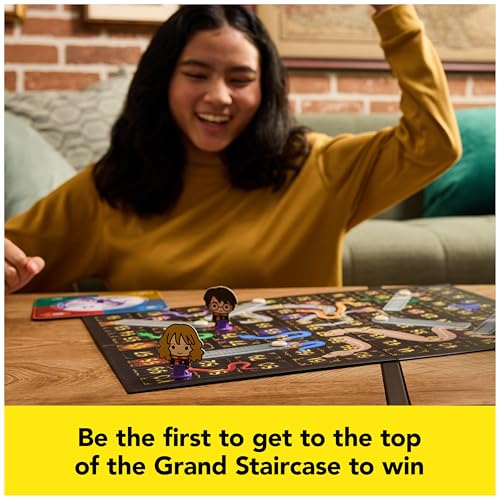 Harry Potter Serpents & Staircases Board Game – Race to the Top of Hogwarts