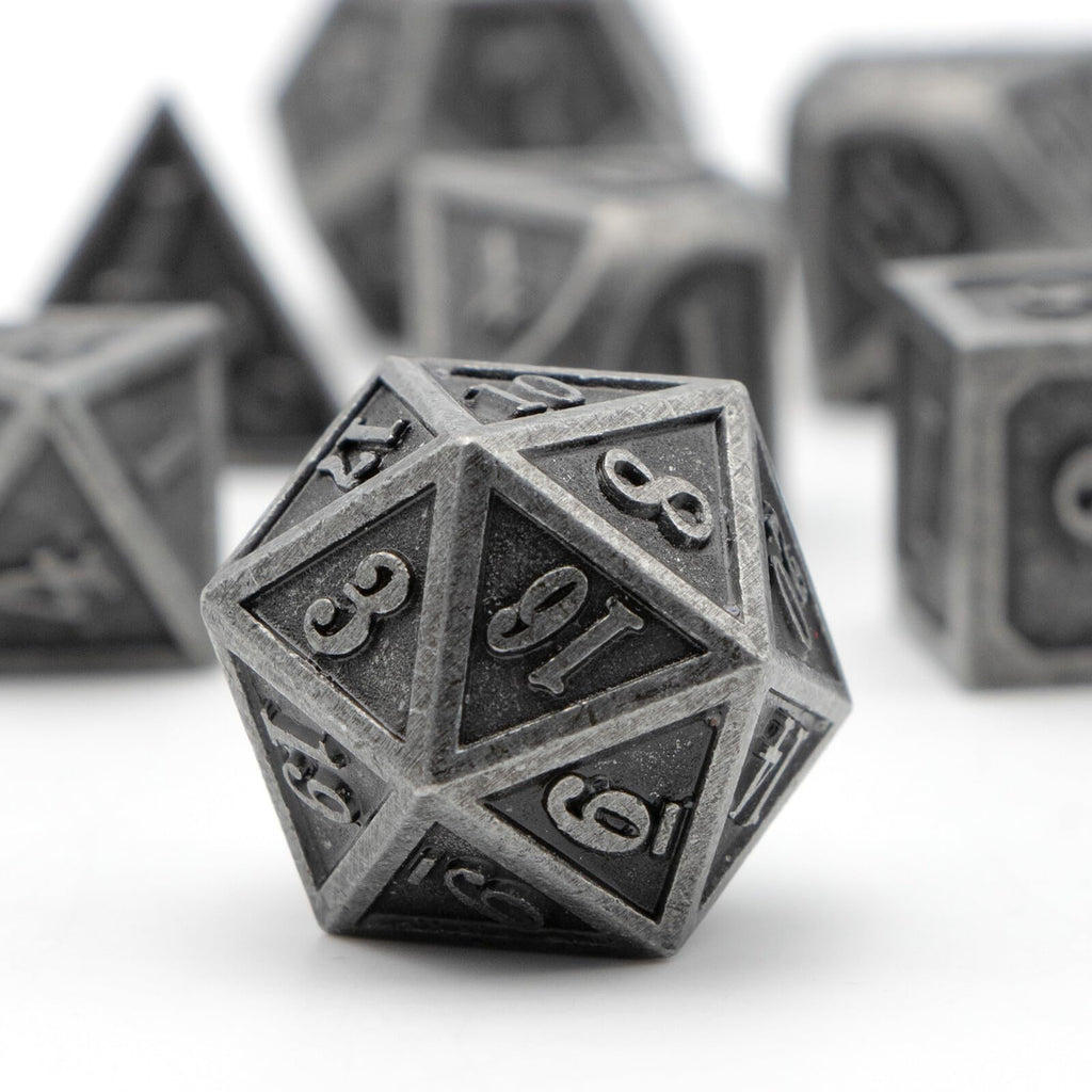 HNCCESG Metal Dice Set – 7 Polyhedral Zinc Alloy Dice for D&D and RPGs (Ancient Silver)