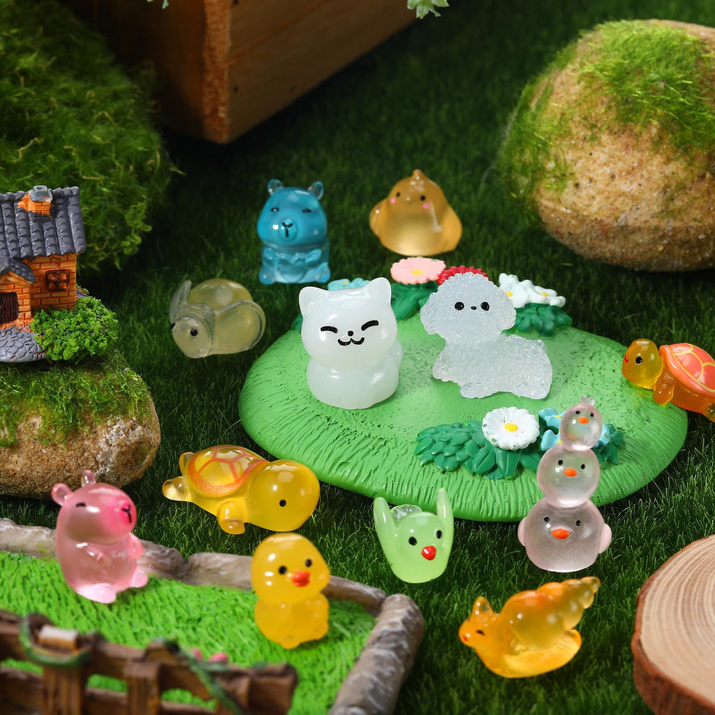 Hoemwarm 100-Piece Glow-in-the-Dark Mini Resin Animals – Unique Figurines for Dollhouse, Garden, Aquarium & DIY Decor