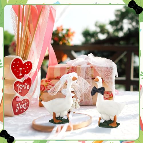 Honeydak Goose Couple Wedding Cake Topper - Handmade Resin Figurines for Bride & Groom