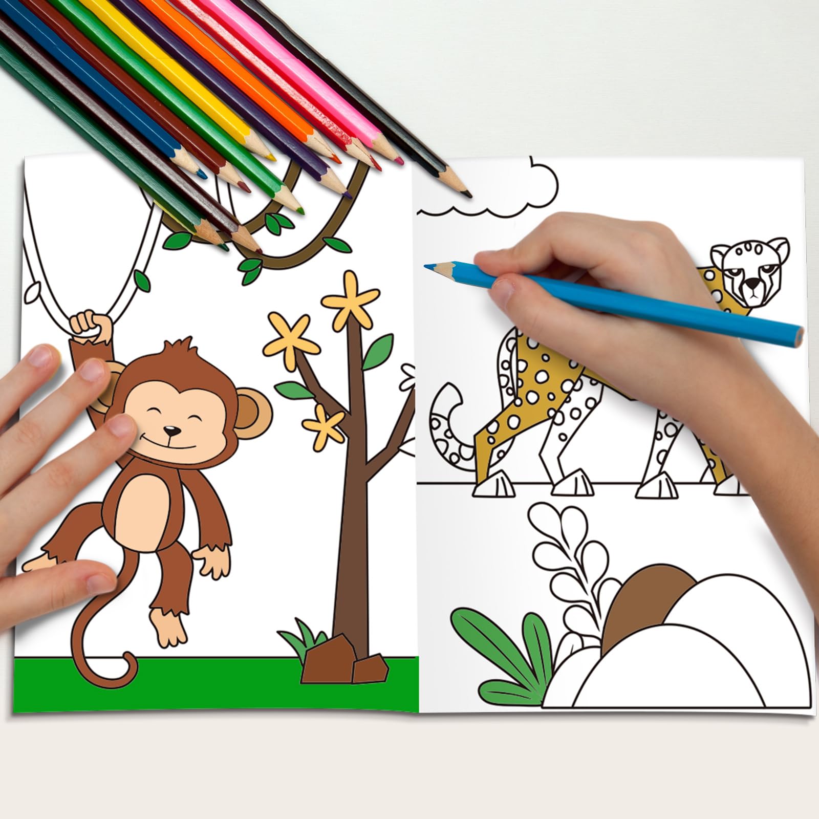 Honoson 24-Pack Animal Coloring Books for Kids Ages 4-8 - Safari Jungle Party Favors, Mini DIY Drawing Pages for Classroom Activities and Birthday Goodie Bags (Realistic Style)