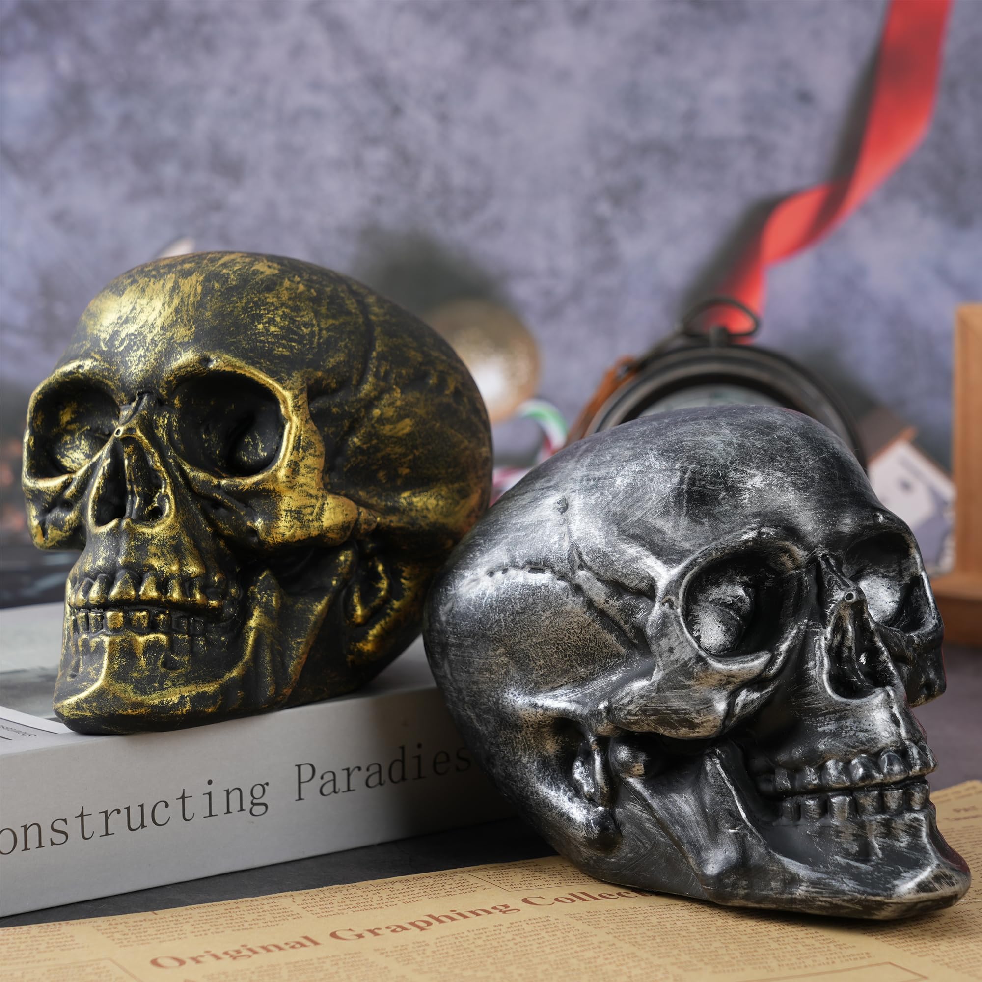 H&W Skull Money Bank – Realistic Silvery Skeleton Coin Bank for Halloween & Gothic Decor