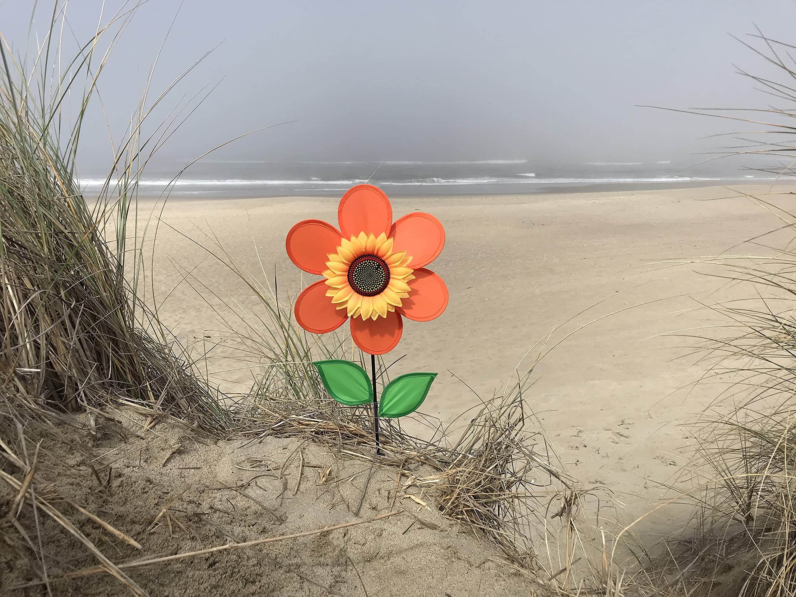 In the Breeze 12-Inch Orange Sunflower Wind Spinner – Weather-Resistant Outdoor Garden Decor