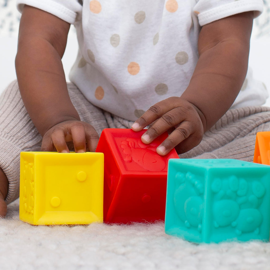 Infantino Squeeze and Stack Block Set – Soft, BPA-Free Sensory Blocks for Babies 6 Months+