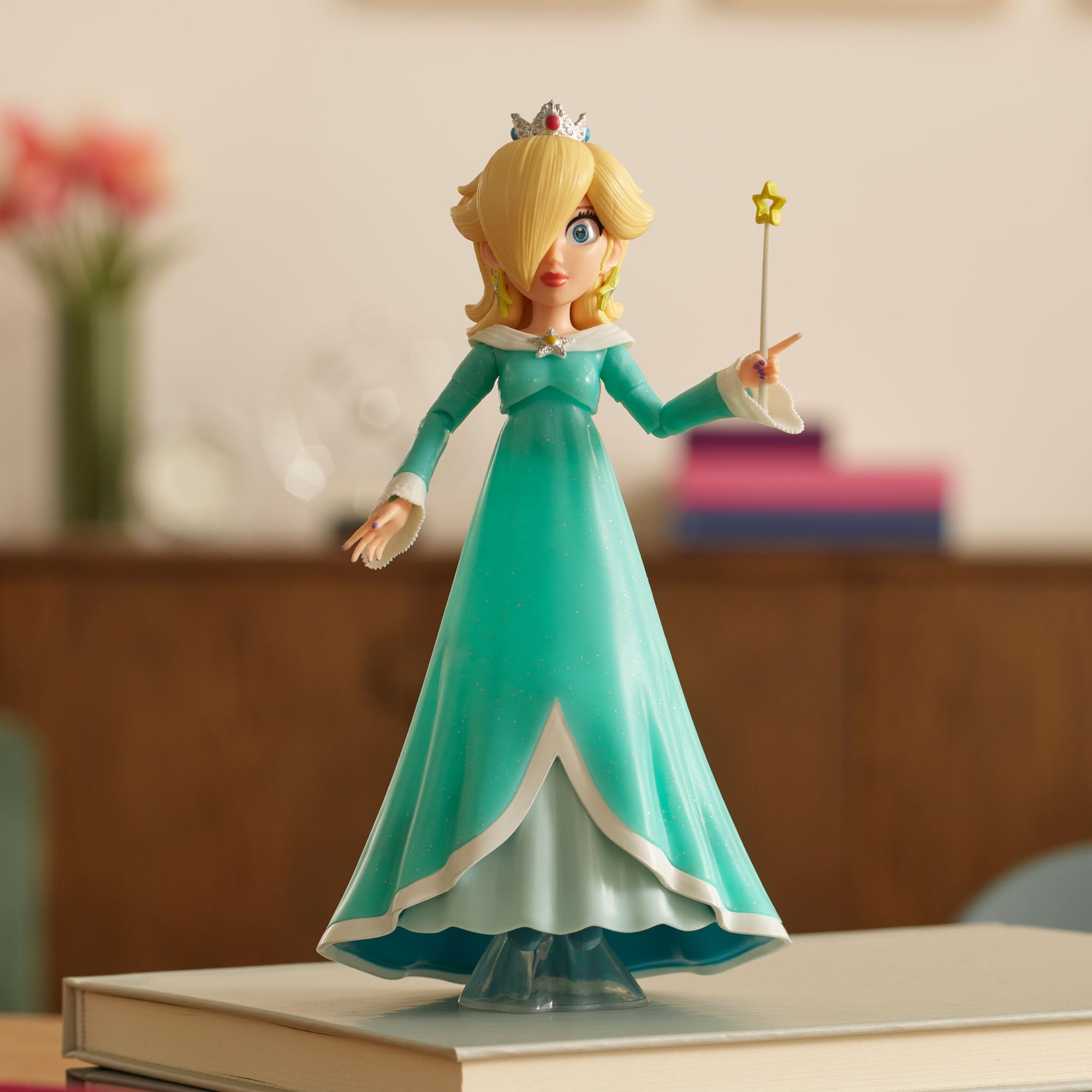 JAKKS Pacific Super Mario Galaxy 5-inch Mario Action Figure with Glow-in-the-Dark Luma Star – 22 Points of Articulation