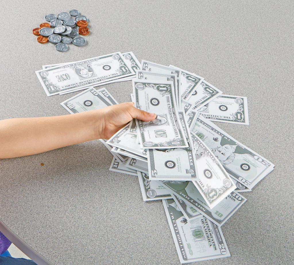 Learning Resources Pretend & Play Money Set – 150 Piece Toy Currency with Bills and Coins for Teaching Money Skills