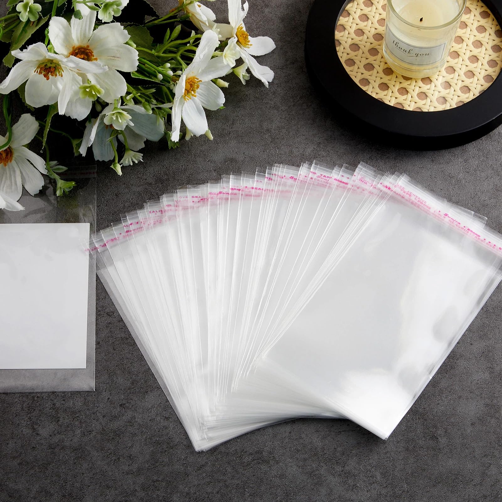 Lewtemi 600 Clear Resealable Card Sleeves – 3.5 x 5.5 Inches for Trading Cards & Slabs