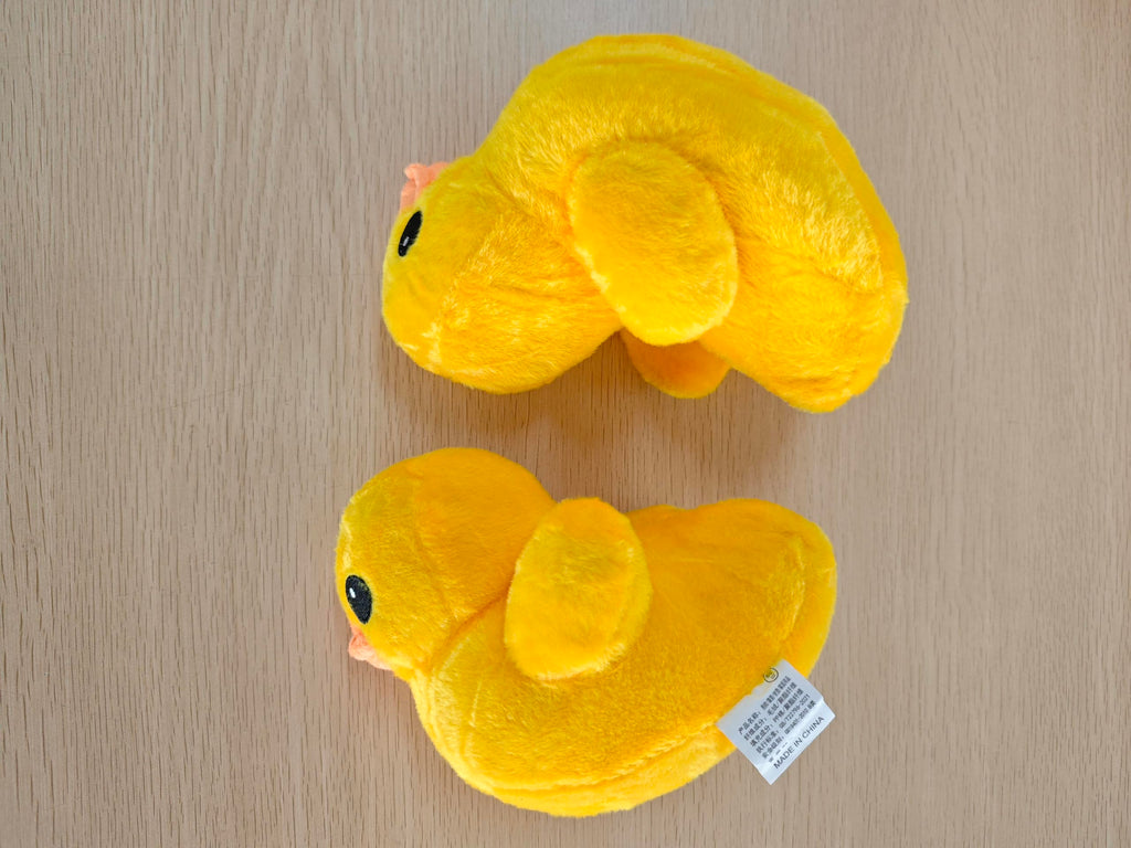 Leyndo 2 Pack Giant Yellow Duck Plush Toys – 7.9 Inch Soft Stuffed Pillows for Kids and Adults
